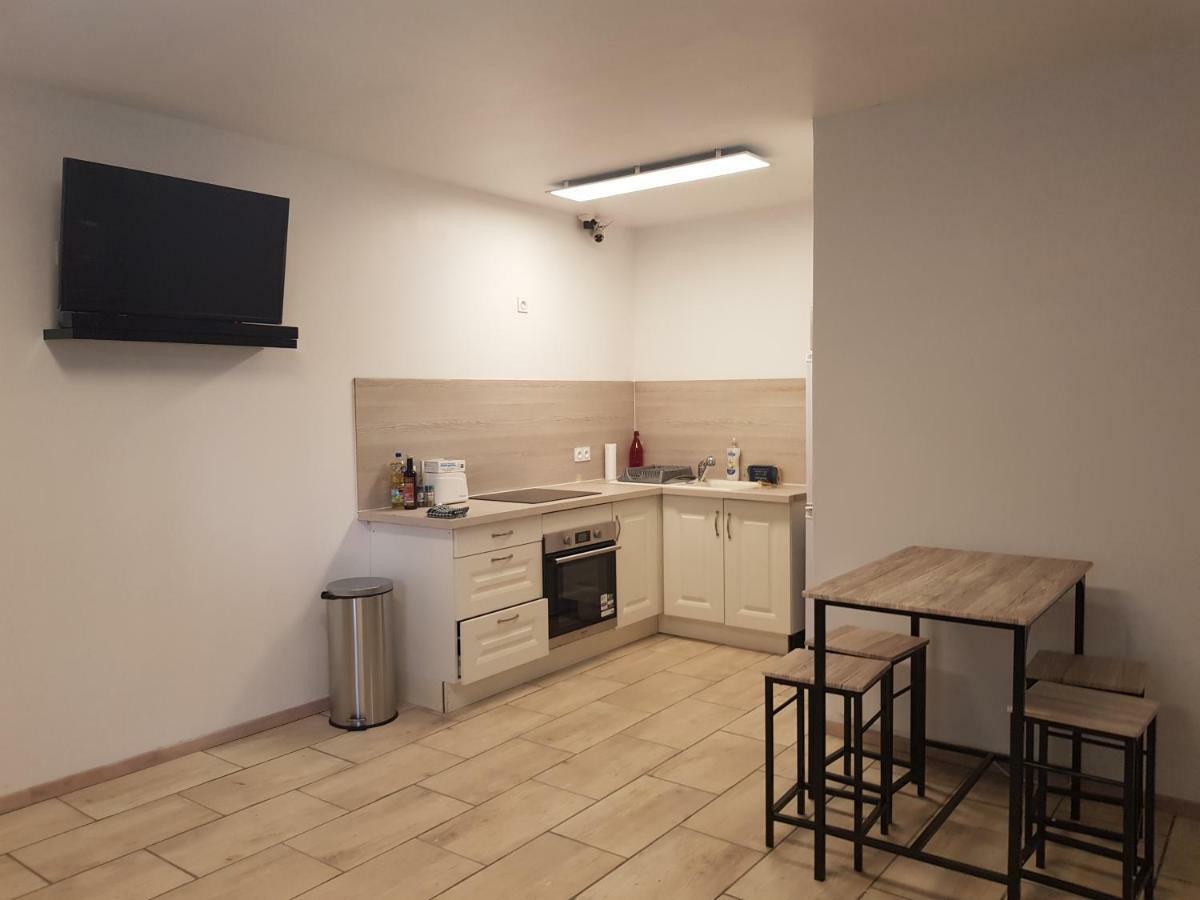 Lourdes Guest House Ngoại thất bức ảnh