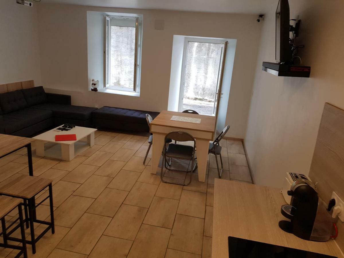 Lourdes Guest House Ngoại thất bức ảnh
